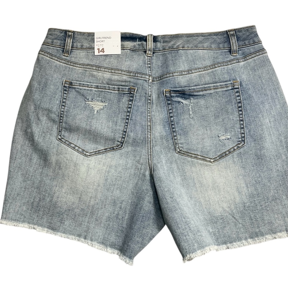 Lane Bryant Jean Midrise Shorts White Applique Lace Detail NWT Size 14 - Picture 5 of 8